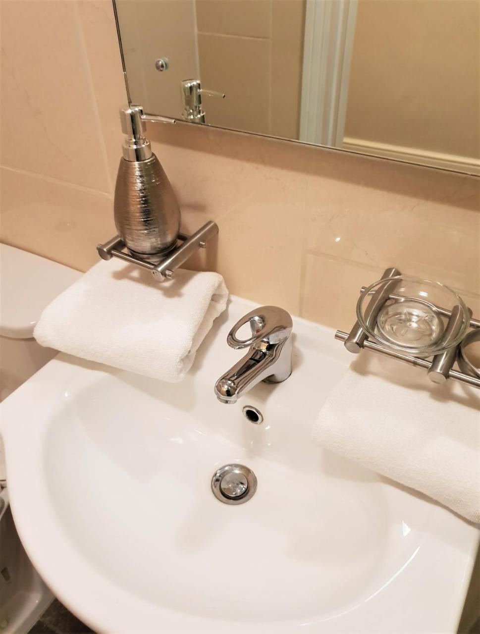 לונדון The King William Hotel מראה חיצוני תמונה